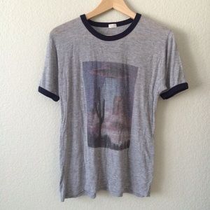 👽 Brandy Melville UFO Graphic T-Shirt